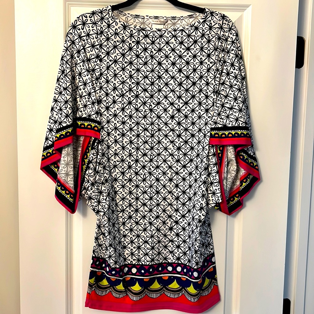 NWOT Trina Turk Ladies Fun Dresss Sz 0
